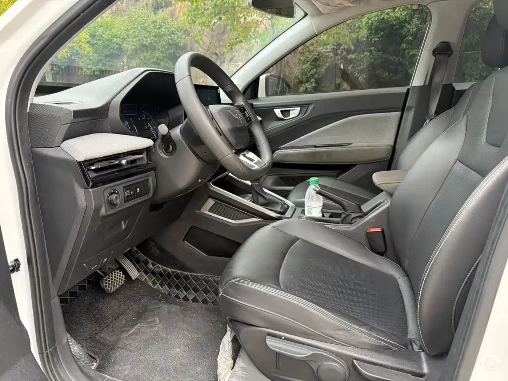 Wuling Xingchi 1.5 L CVT Smooth Cool