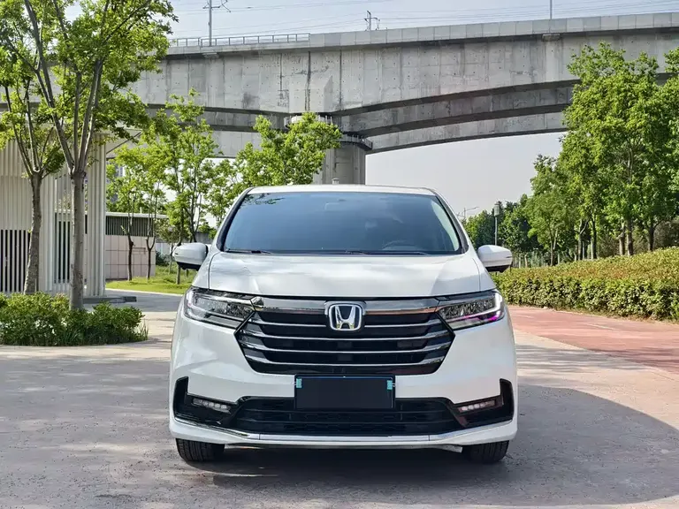 Honda Odyssey 2.0 L e:HEV Sharp· Joy