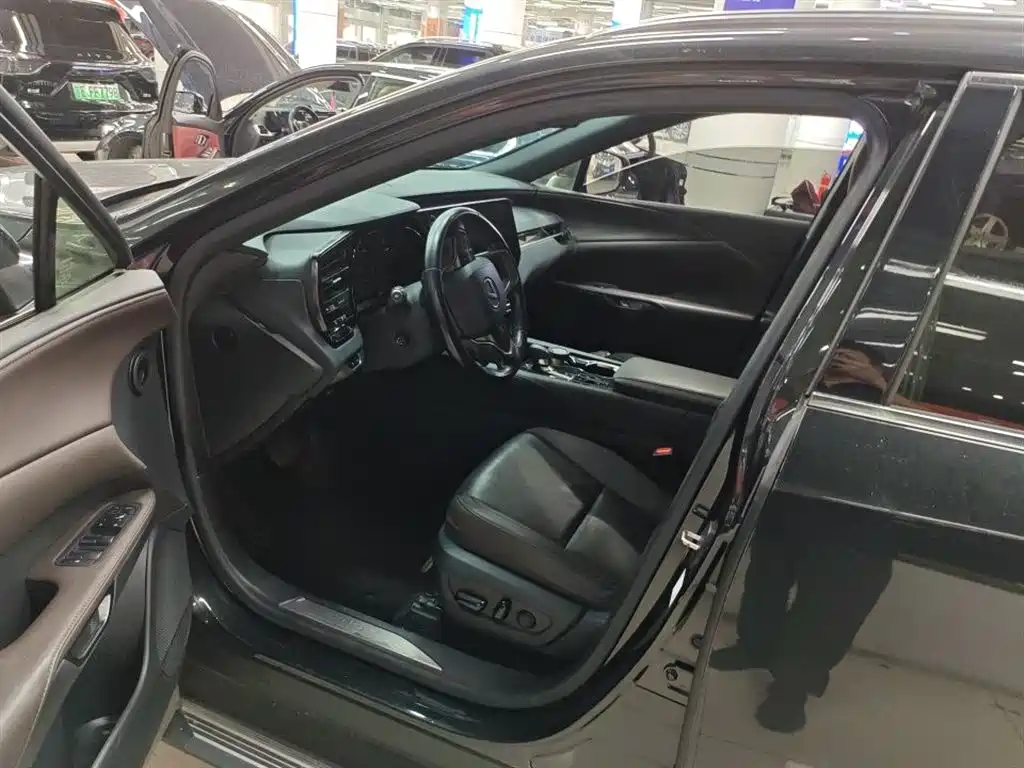 Lexus RX 350 h 2 WD Comfort Enjoyment