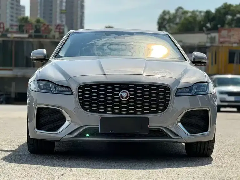 Jaguar XFL 2.0 T P250 2 WD Premium Luxury