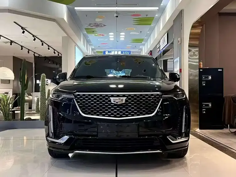 Cadillac XT6 28 T 6-seat 4 WD Style
