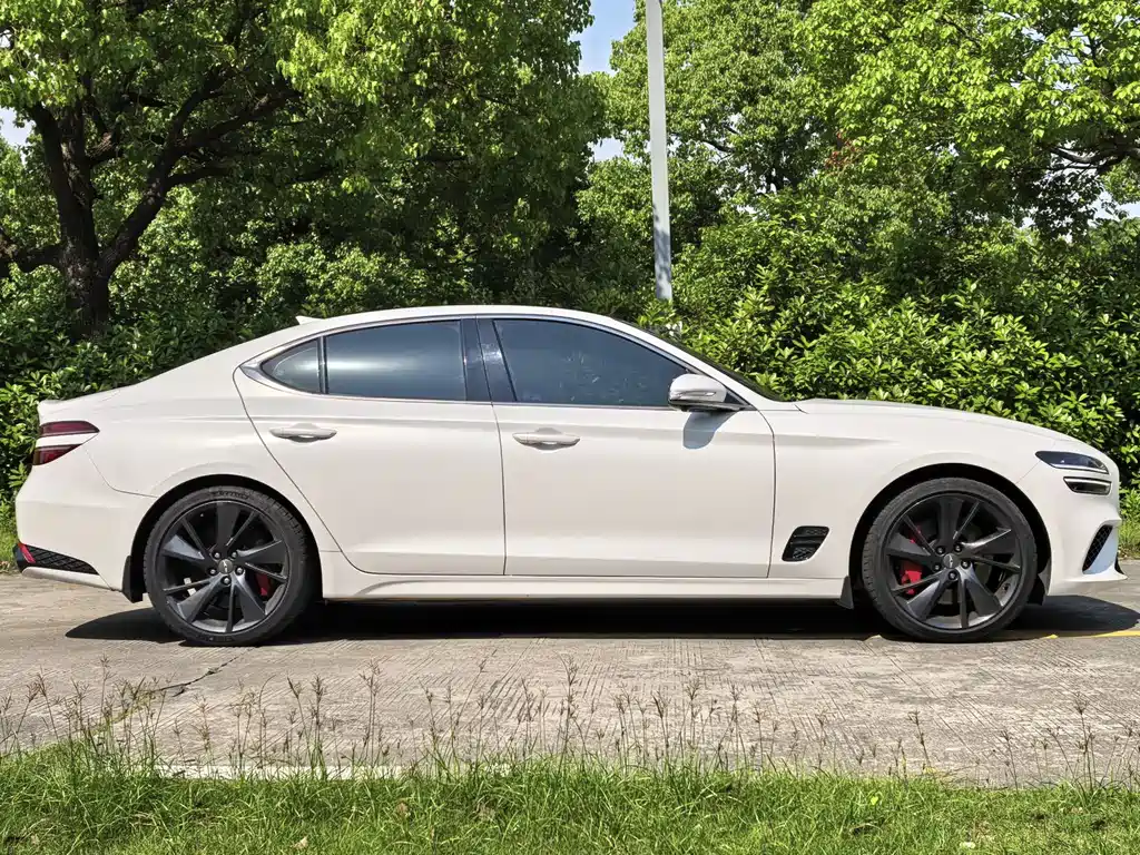 Genesis G70 捷尼赛思G70 2021款 2.0 T 四驱旗舰型