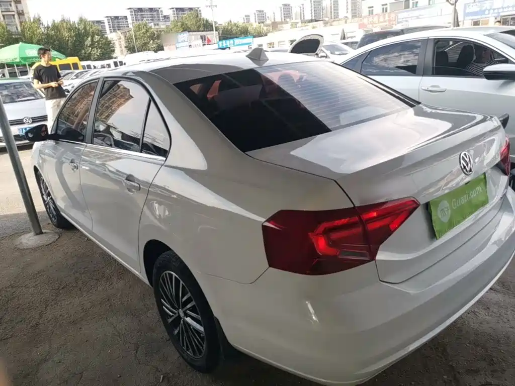 Jetta 1.5 L Manual Fashion