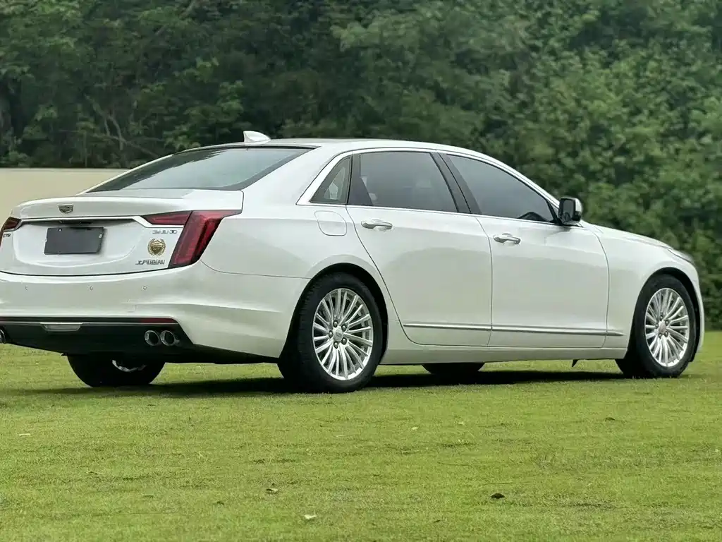Cadillac CT6 28 T Luxury