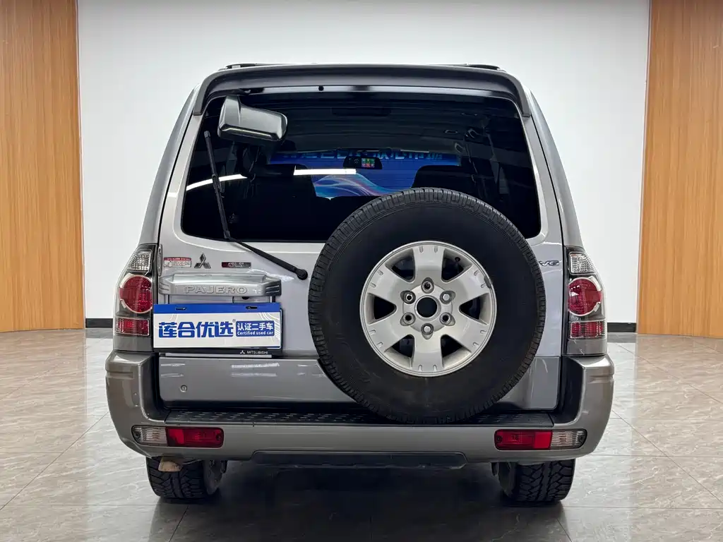 Pajero 帕杰罗 2004款 V73 3.0 L GLS