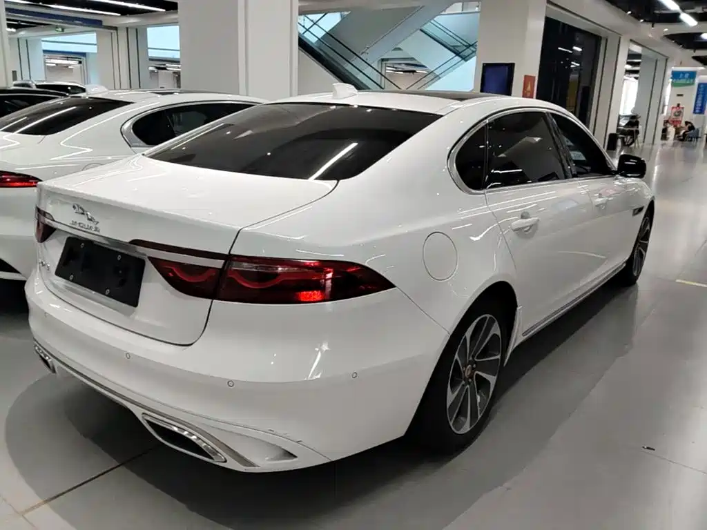 Jaguar XFL XFL 2.0 T P200 2 WD Elite Luxury