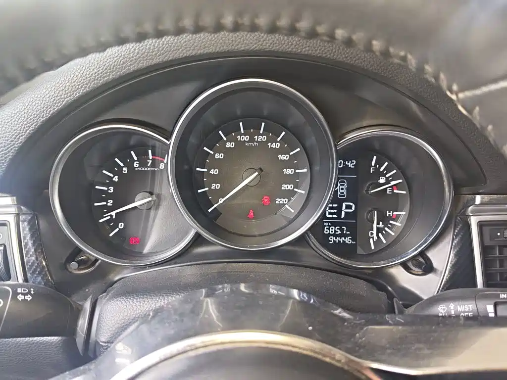 Zotye SR9 2.0 T Auto Ultimate Road