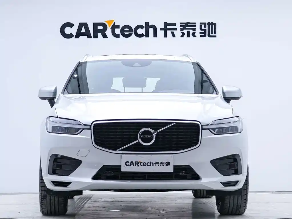 Volvo XC60 T5 4 WD Smart Vision Sport CN-VI