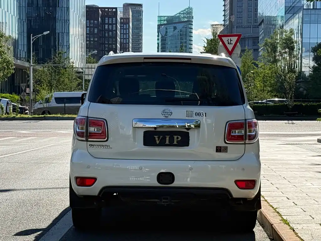 Patrol 4.0 L Leading Elite