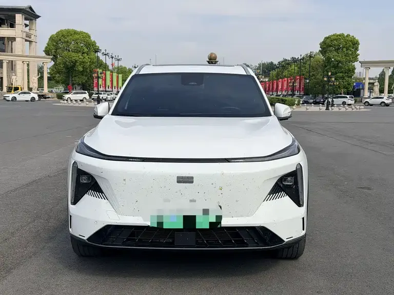 Geely Galaxy L7 1.5 T 115 km PLUS Dragon