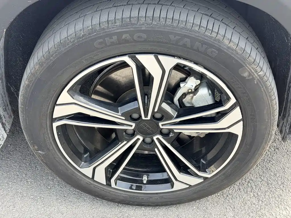 Galaxy L7 1.5 T 115 km PLUS Dragon
