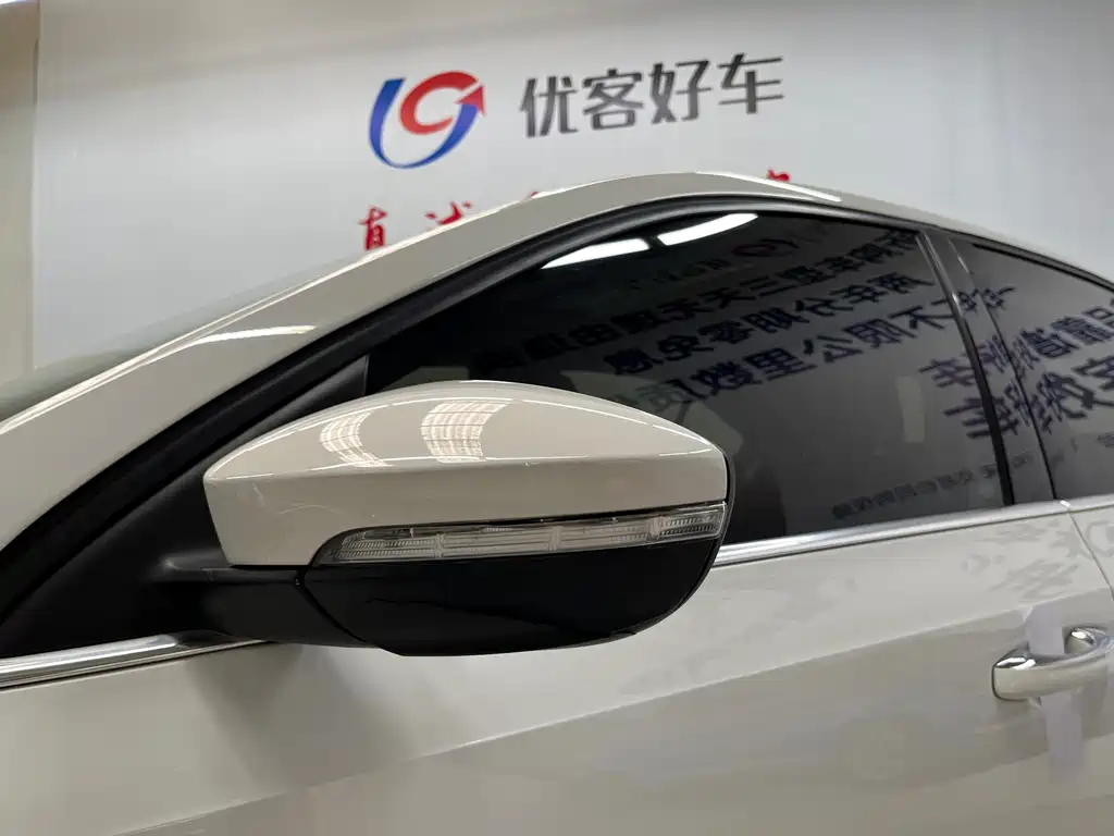 Octavia 1.5 L Auto Smart Travel Luxury