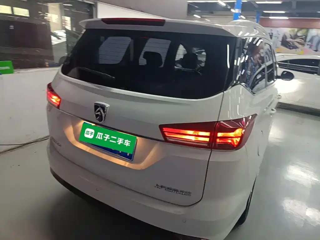 Baojun 360 1.5 L CVT Elite CN-VI