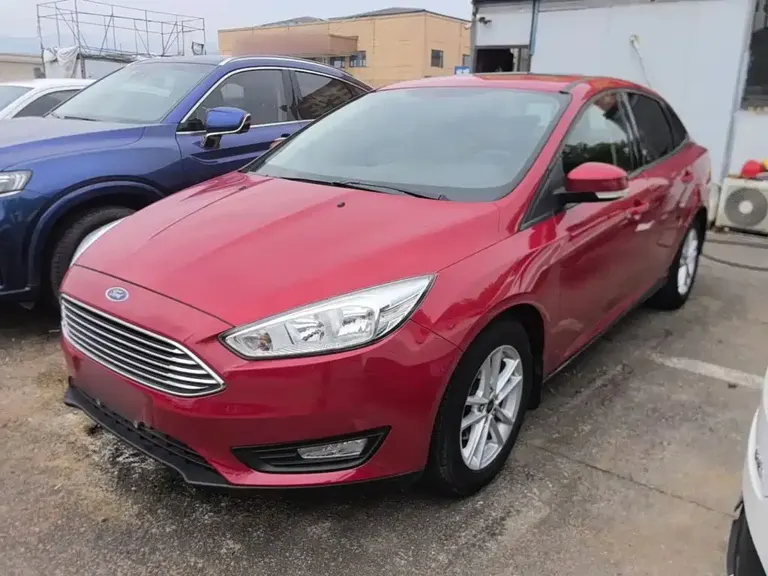 Ford Focus Sedan Classic 1.6 L Auto Style Smart Travel