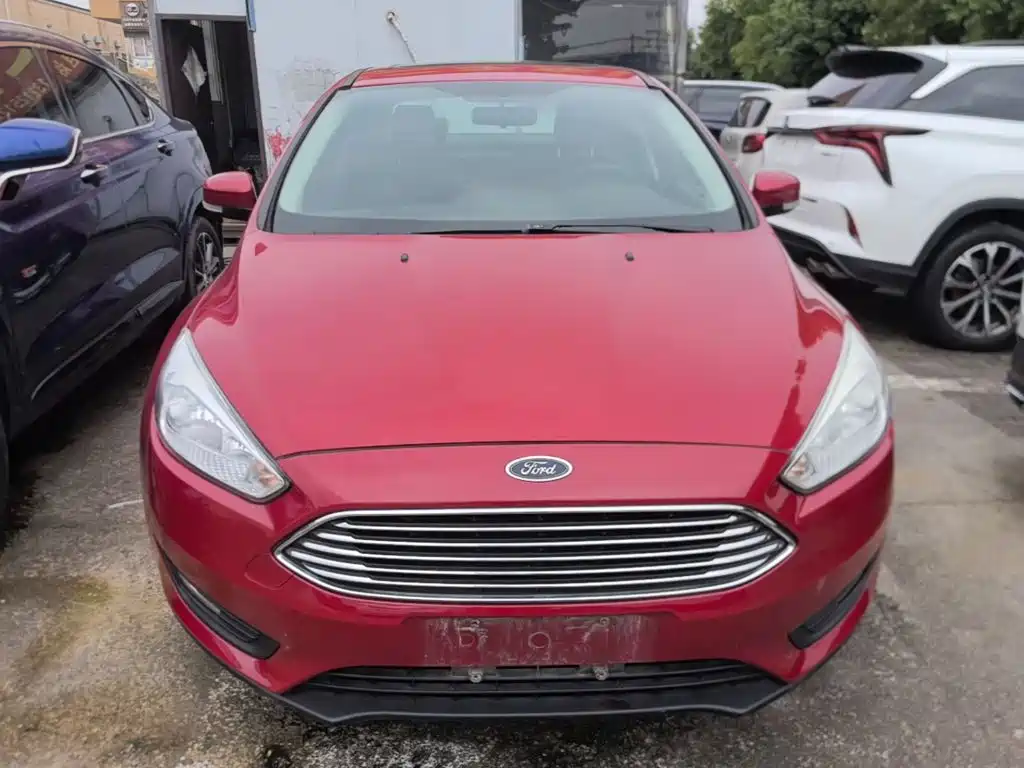 Focus Sedan Classic 1.6 L Auto Style Smart Travel
