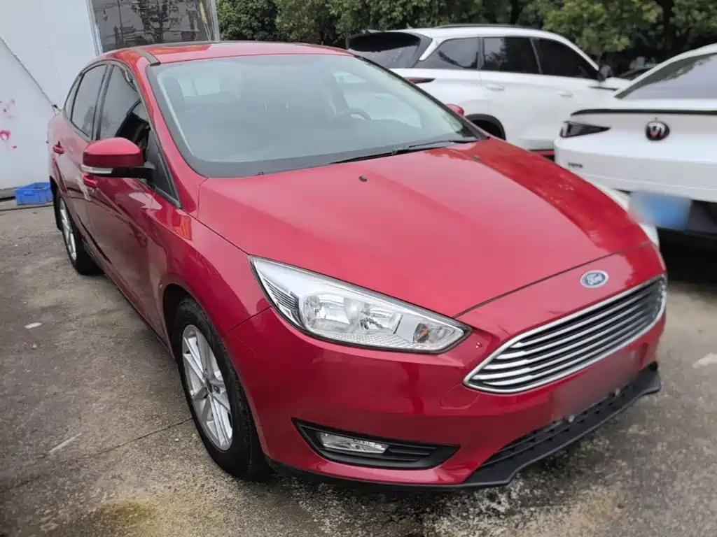 Focus Sedan Classic 1.6 L Auto Style Smart Travel