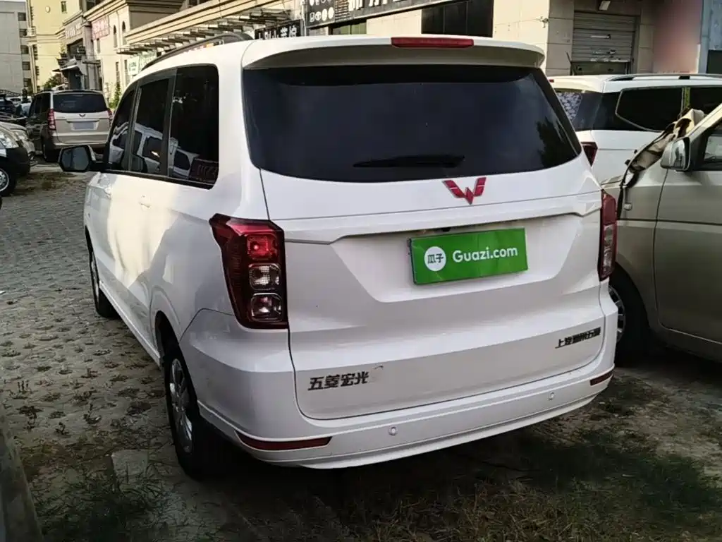 Wuling Hongguang Facelift 1.5 L S Comfort Hydraulic Assist LAR