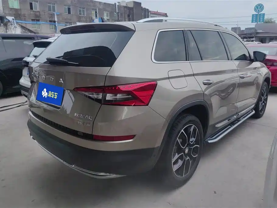 Kodiaq 柯迪亚克 2019款 改款 TSI330 7座两驱豪华优享版 国VI