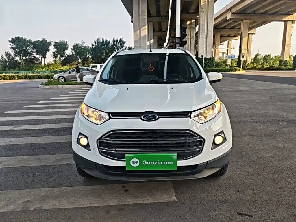 EcoSport 1.5 L Auto Distinguished