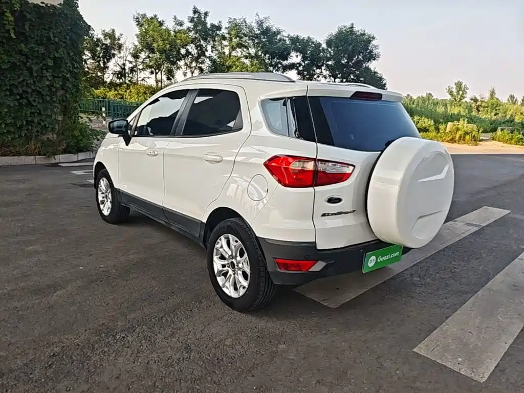 EcoSport 1.5 L Auto Distinguished
