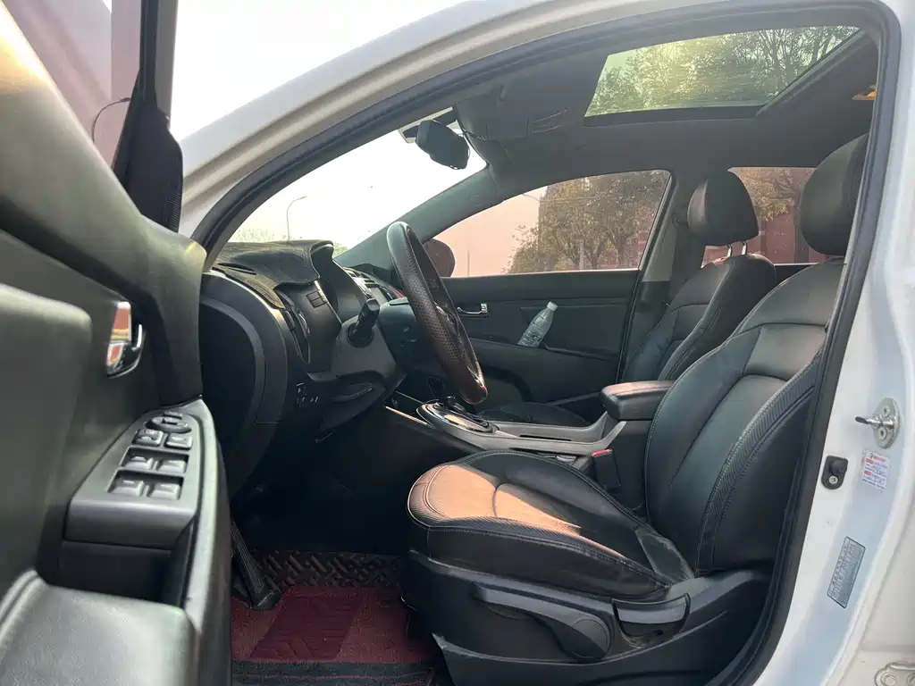 Sportage 2.0 L Auto 2 WD GLS