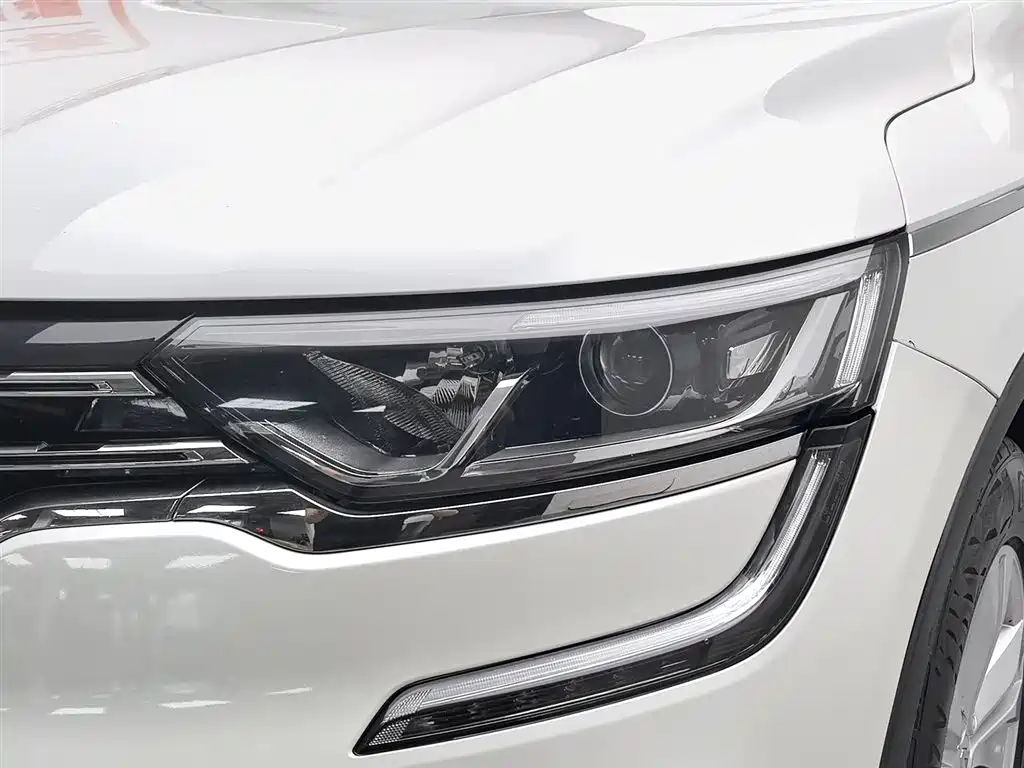Koleos 2.0 L 2 WD Luxury
