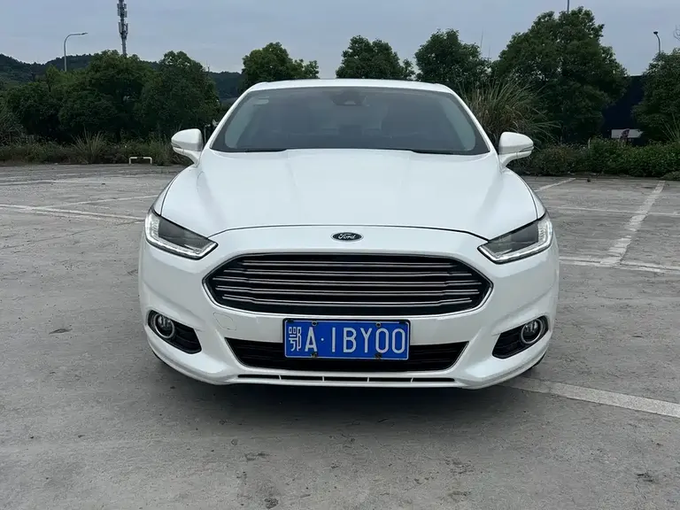 Ford Mondeo 2.0 L GTDi200 Fashion