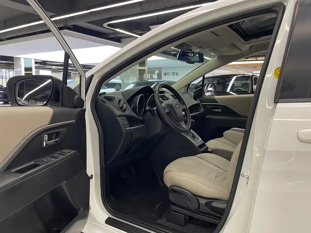 Mazda 5 2.0 L Auto Luxury
