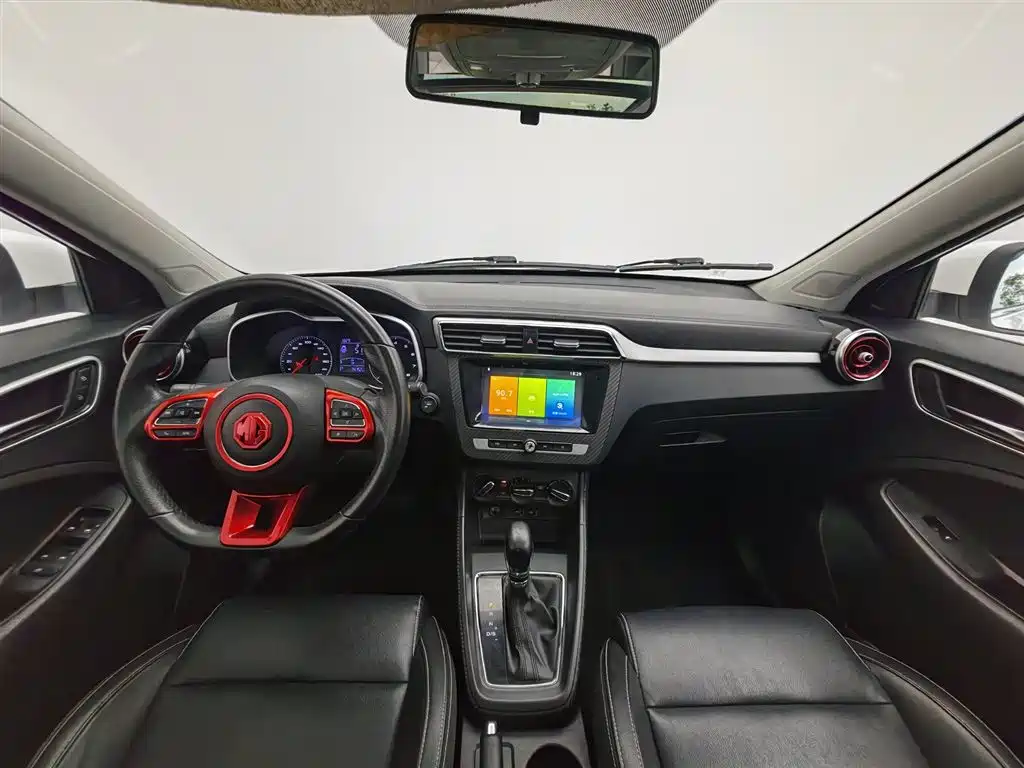 MG ZS 1.5 L Auto Luxury