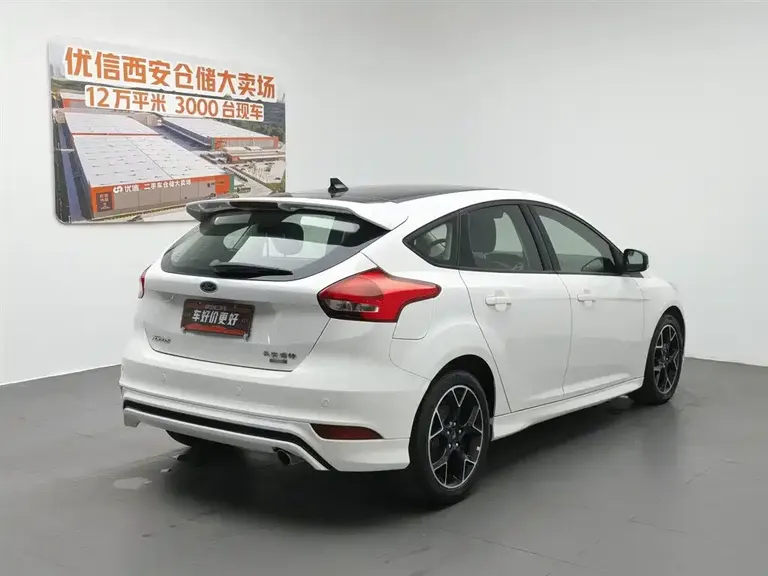 Ford Focus 1.5 T CTCC Limited