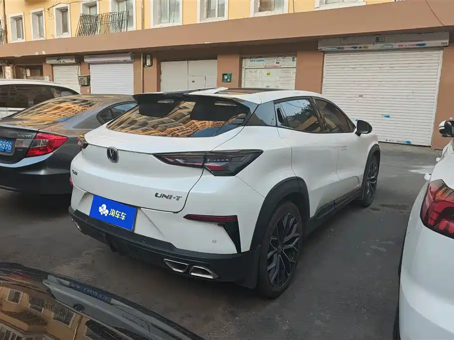 Changan UNI-T 1.5 T Distinguished