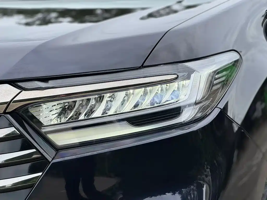 Odyssey 2.0 L e:HEV Sharp· Shine Enjoyment