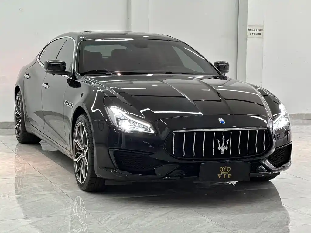 Quattroporte 3.0 T Standard