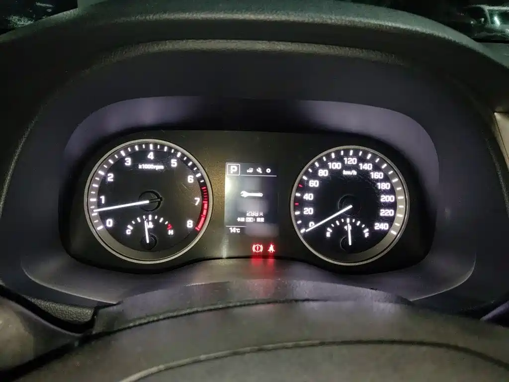 Tucson 2.0 L Auto 2 WD Intelligent