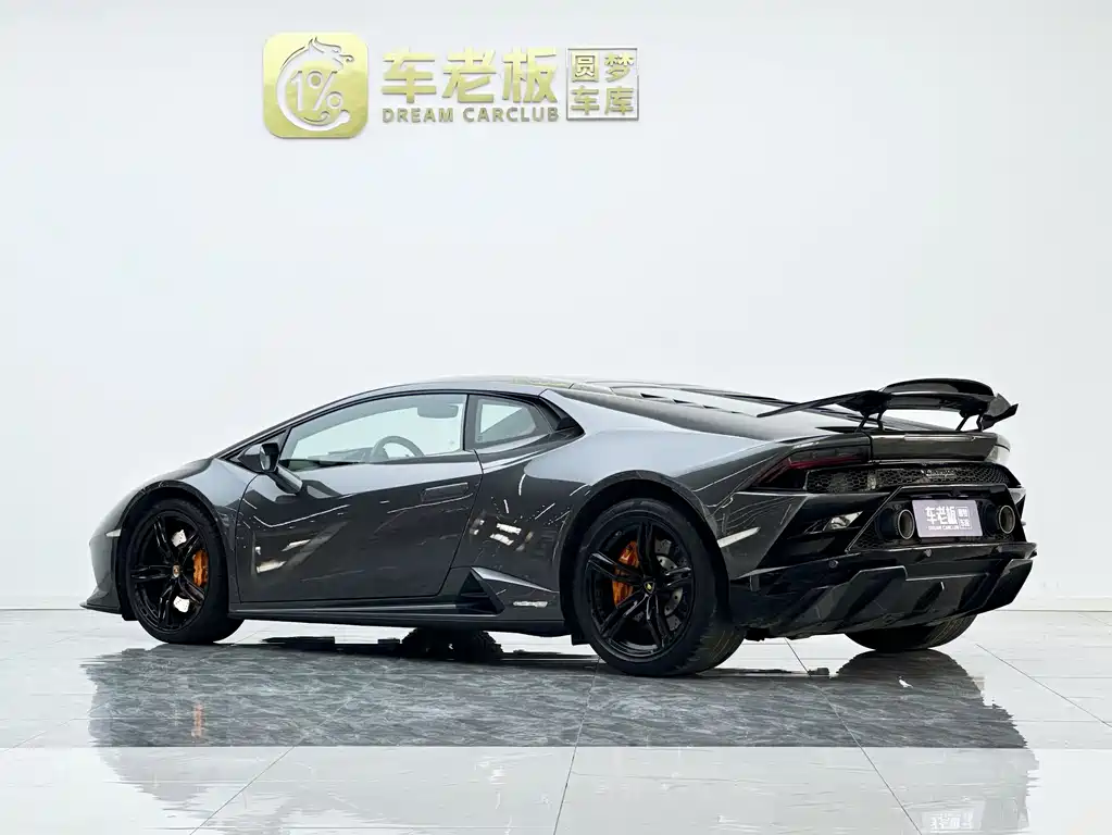 Huracán Huracán EVO RWD