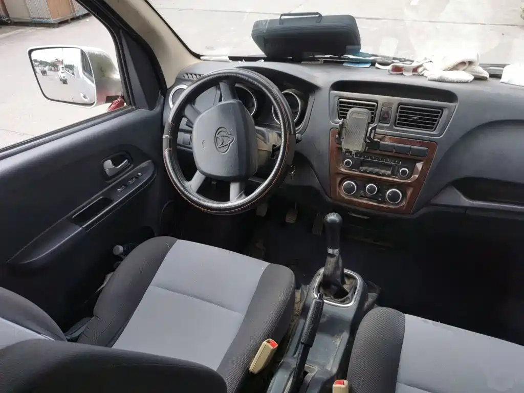 Changan Ruixing M60 1.5 L Standard CN-VI 5 6-seatDAM15 KR