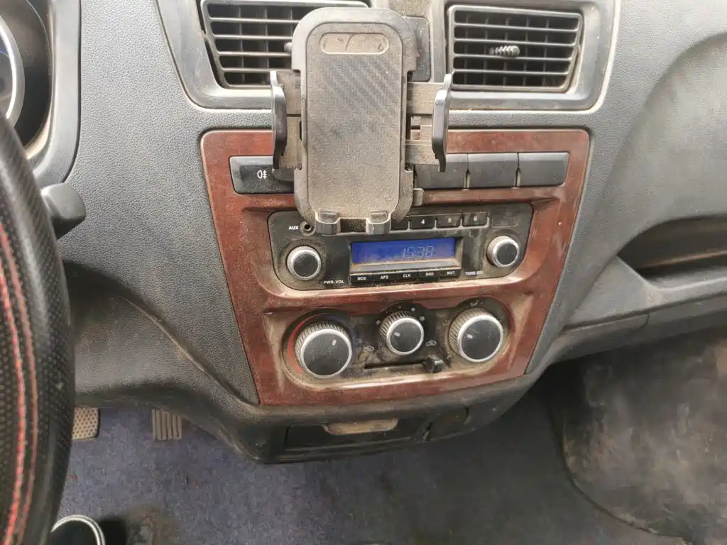 Changan Ruixing M60 1.5 L Standard CN-VI 5 6-seatDAM15 KR
