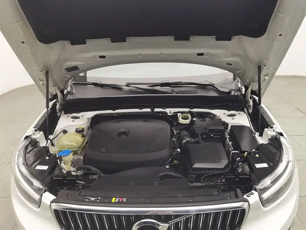 Volvo XC40 T4 4 WD Smart Vision Luxury