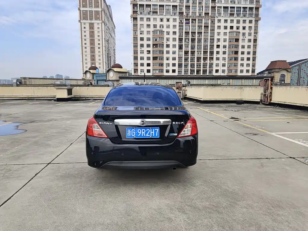Sunny 1.5 XE CVT Comfort