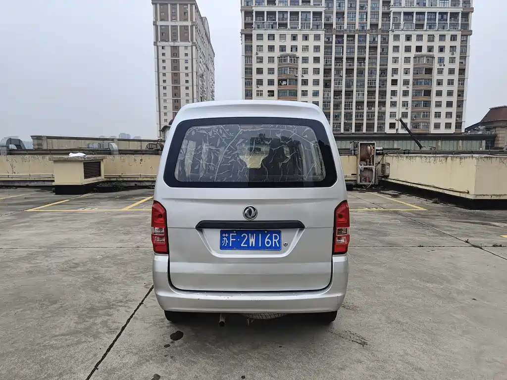 Dongfeng Xiaokang K07 S 东风小康K07 S 2015款 1.0 L实用型AF10-12