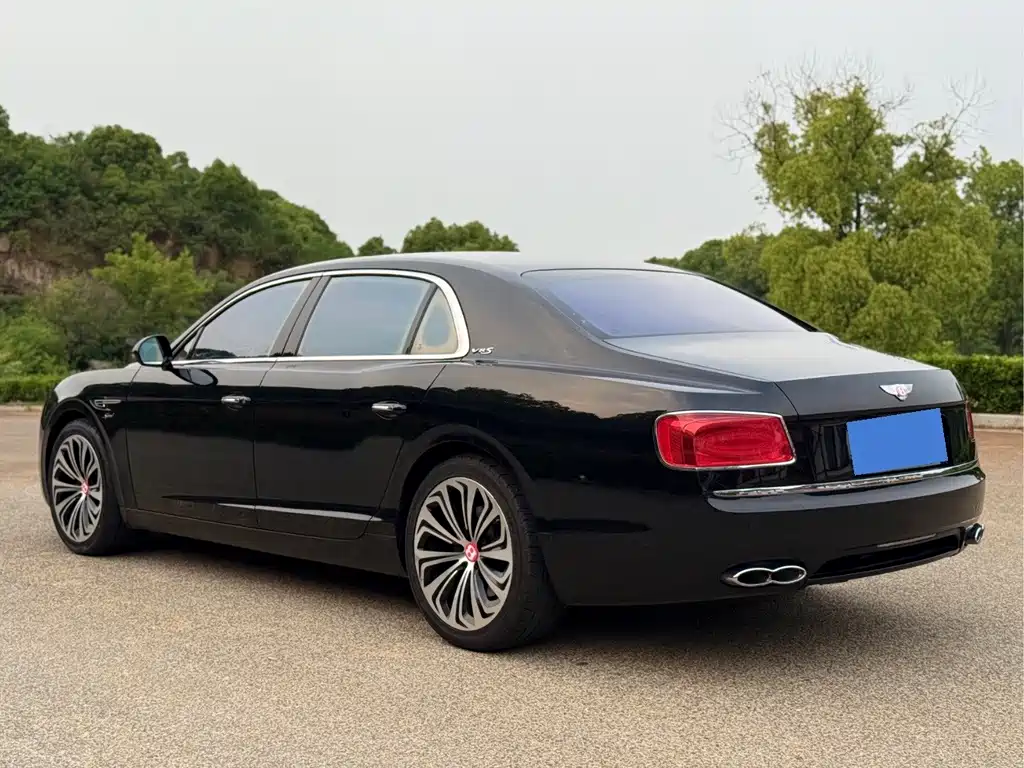 Flying Spur 4.0 T V8 Distinguished