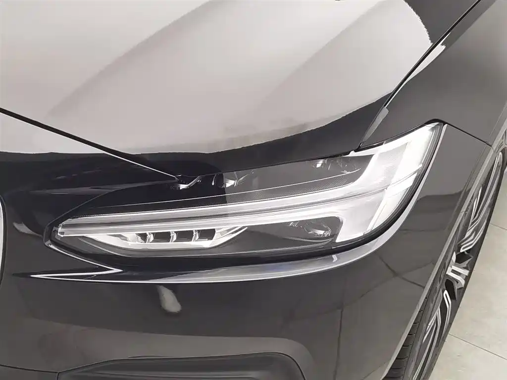 Volvo S90 B5 Smart Vision Luxury