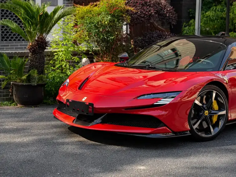 Ferrari SF90 3.9 T V8 Stradale