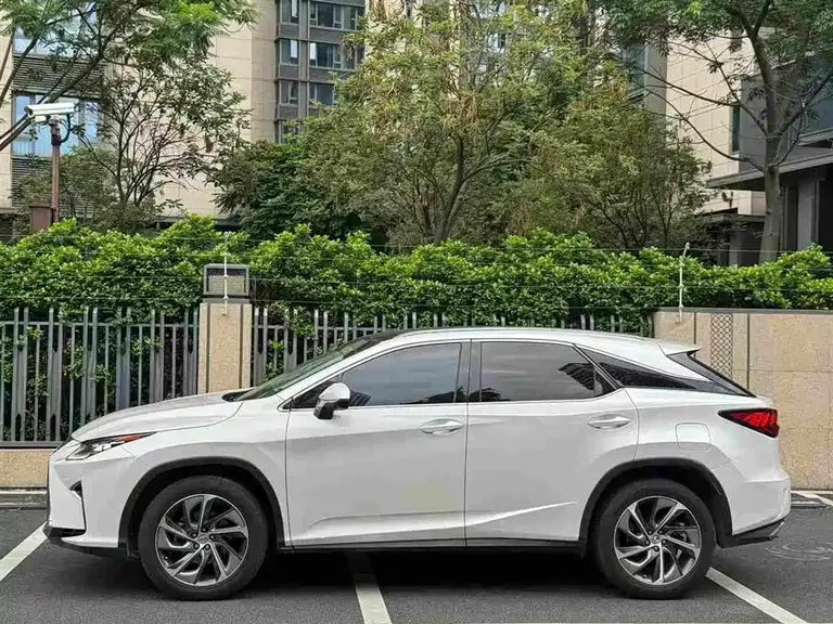 Lexus RX 300 4 WD Elegant CN-V