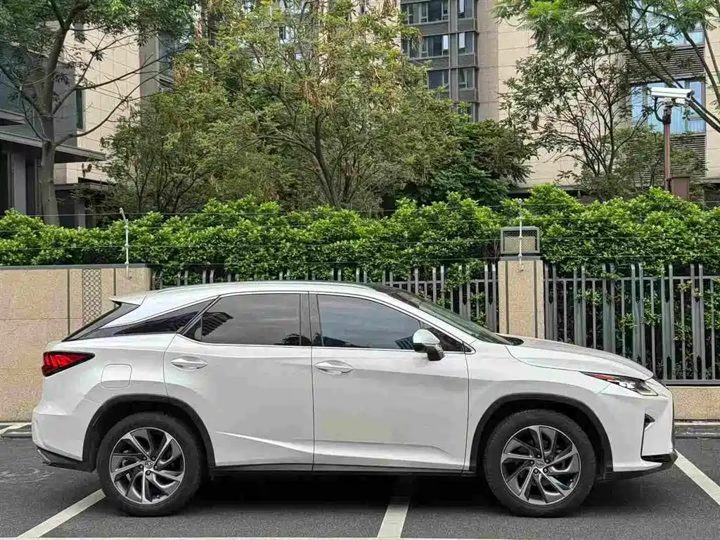 Lexus RX 300 4 WD Elegant CN-V