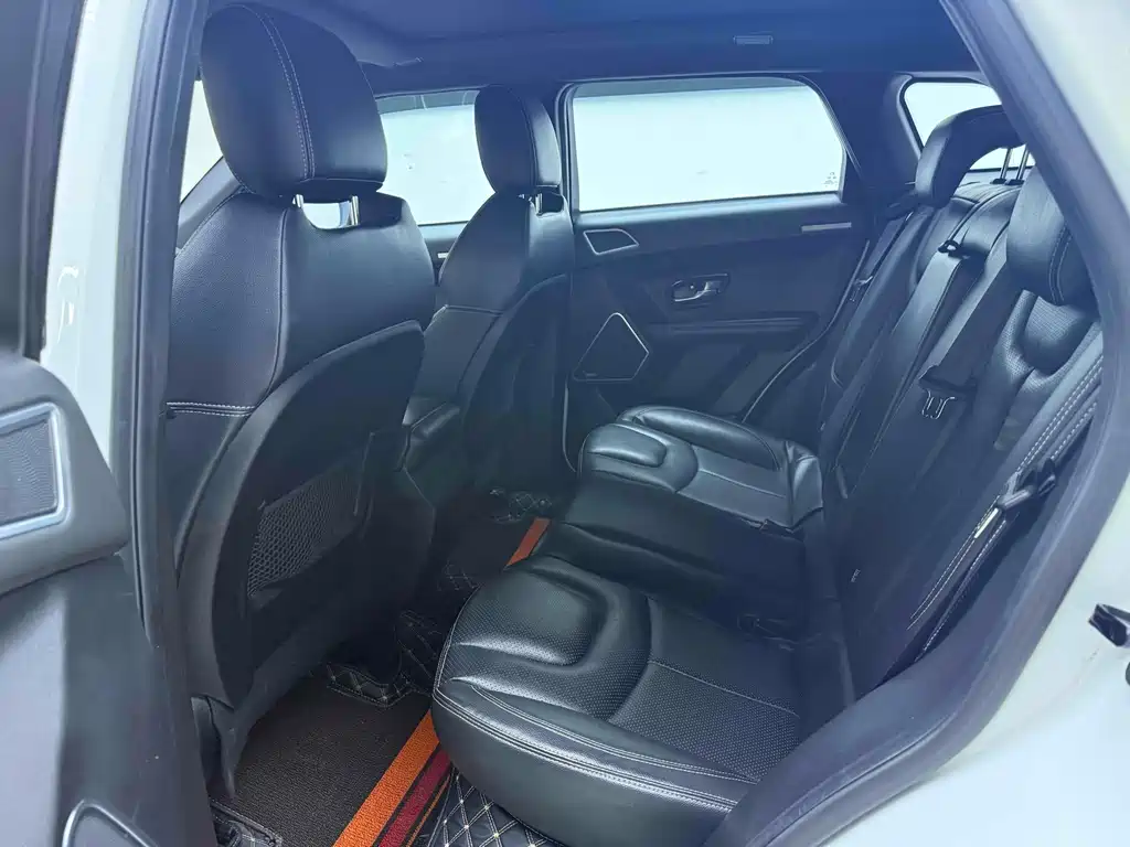 Landwind X7 陆风X7 2016款 2.0 T 全景尊享版