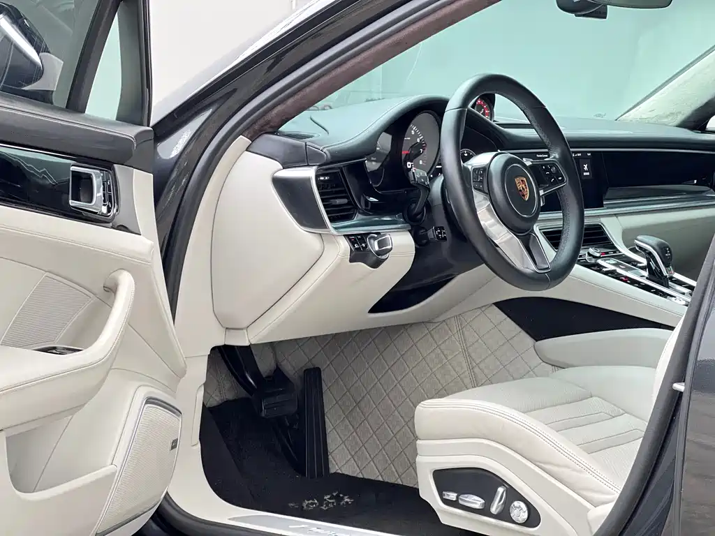 Panamera Panamera Executive Extended 3.0 T