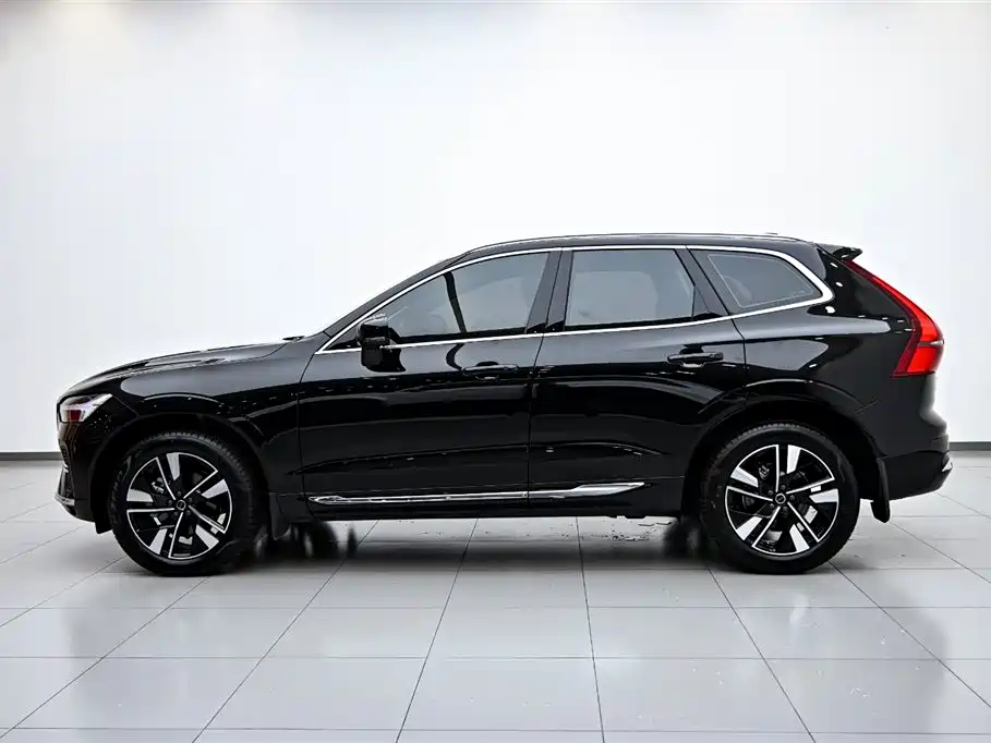Volvo XC60 B5 4 WD Smart Vision Luxury