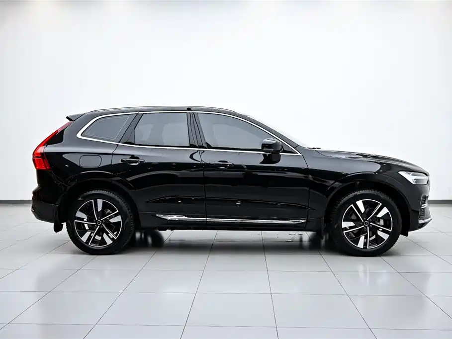 Volvo XC60 B5 4 WD Smart Vision Luxury
