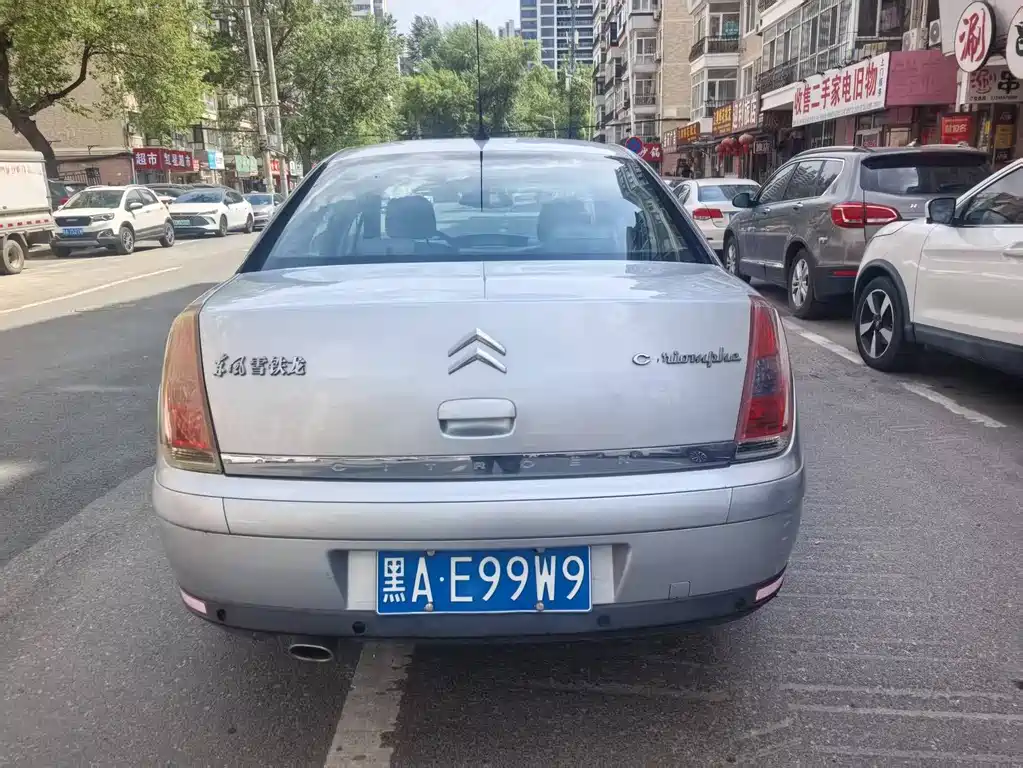 凯旋 凯旋 2006款 2.0 L 自动尊贵型